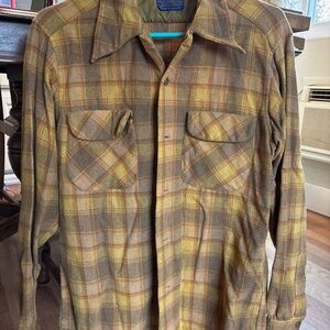 Vintage Men’s Pendleton flannel shirt